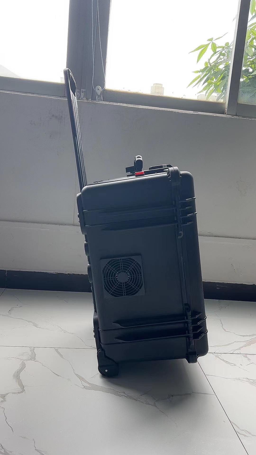 王场镇手拉箱型移动通信干扰器